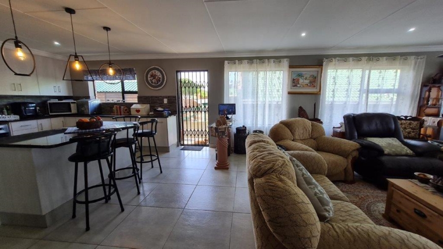 3 Bedroom Property for Sale in Dana Bay Western Cape